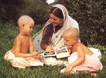 Back-To-Godhead-Teaching-Krishna-Conscious-Childrens-1981