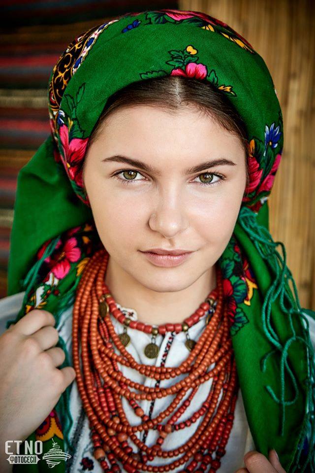 hustka-ukrainska