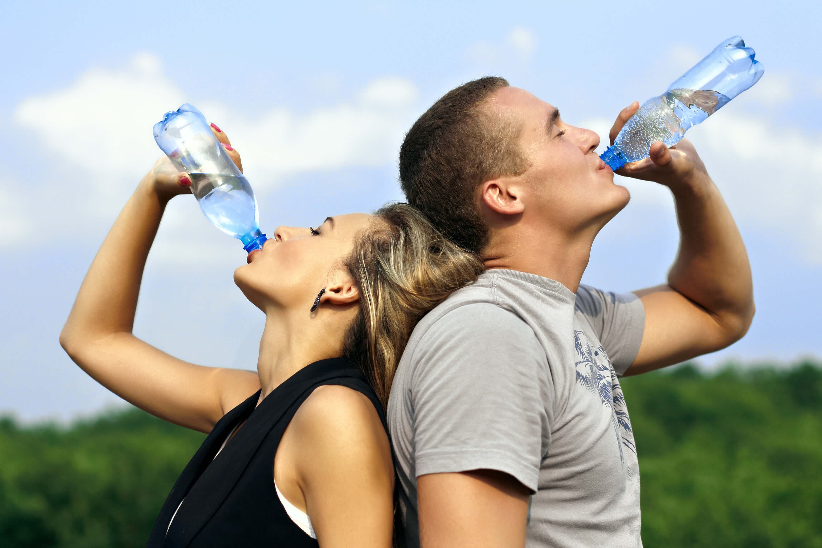 Пийте воду щоб вилікувати геморой
