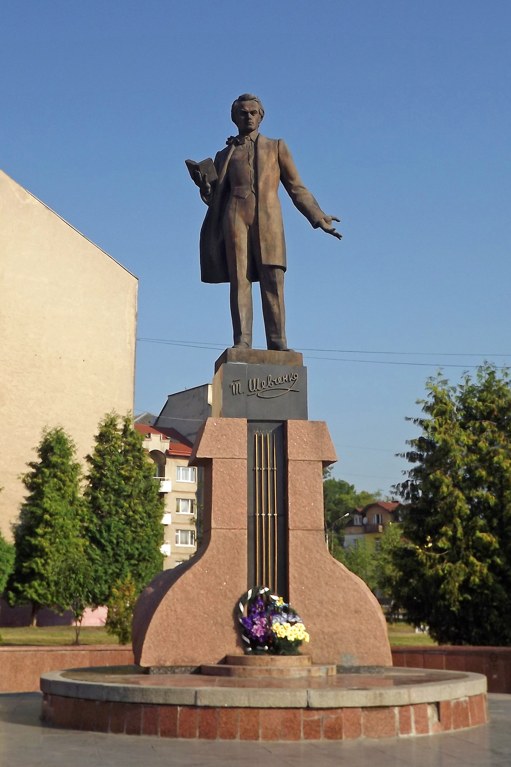 Пам'ятник Тарасу Шевченку в Дрогобичі