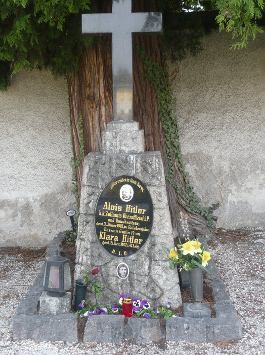 The graves of Alois and Klara Hitler Leonding