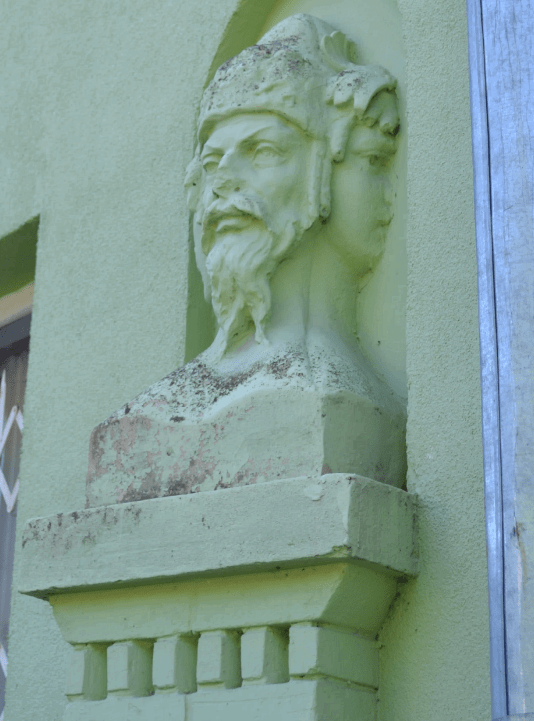 Ідол у Львові