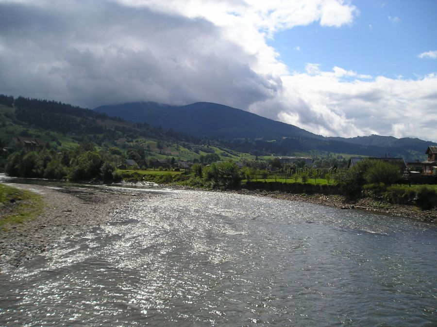 bila-tysa-river