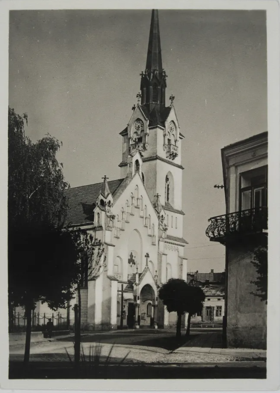 stryjskyi-kostel